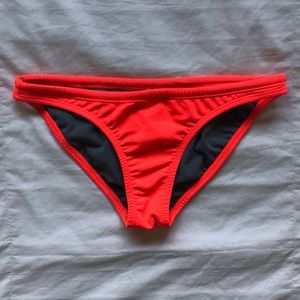 Jolyn Bali bottoms
